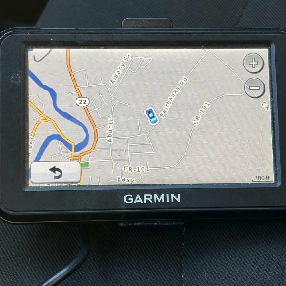 Garmin Black GPS Navigation Device - Picture 2 of 7